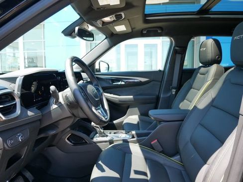 Used 2025 Chevrolet TrailBlazer ACTIV w/ Convenience Package AWD/4WD image 4