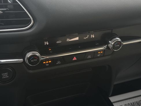 Used 2021 MAZDA CX-30 AWD 2.5 S w/ Premium Package image 21