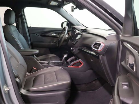 Certified 2023 Chevrolet TrailBlazer RS w/ Sun and Liftgate Package image 18