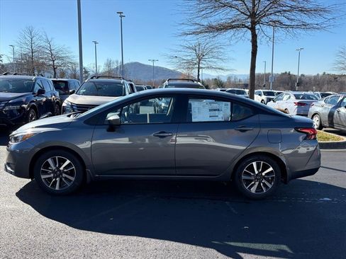 New 2025 Nissan Versa SV image 5