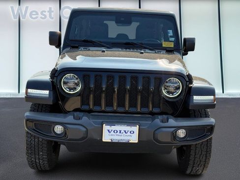 Used 2021 Jeep Wrangler Unlimited Sahara AWD/4WD image 10
