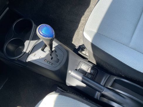 Used 2015 Toyota Prius C One FWD image 19