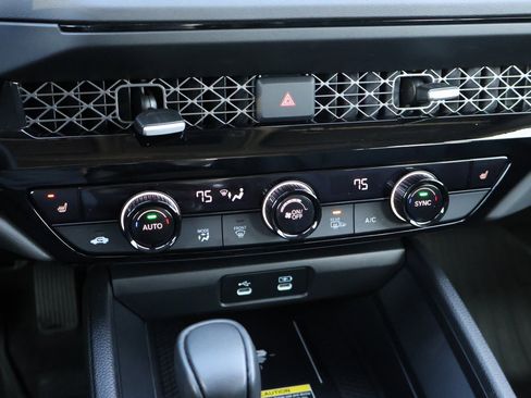 Certified 2025 Honda Accord EX-L image 21