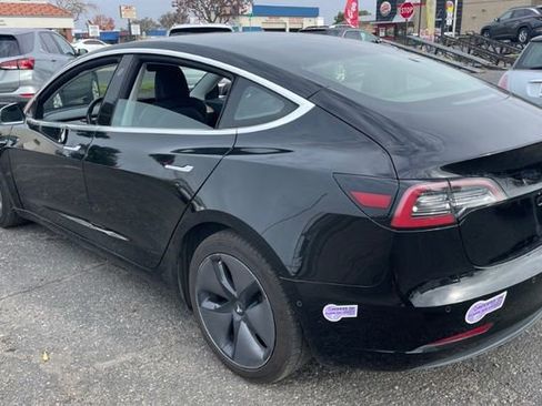 Used 2018 Tesla Model 3 Long Range image 8