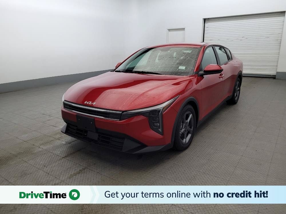 Used 2025 Kia K4 FWD image 1