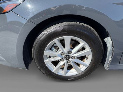 Used 2025 Toyota Camry LE FWD image 9