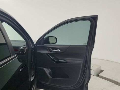 Used 2026 Chevrolet Equinox RS image 27