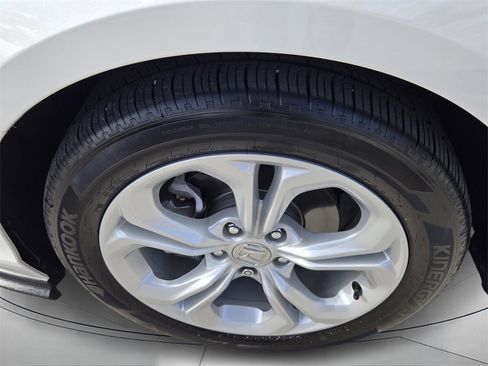 Used 2024 Honda Accord LX image 9