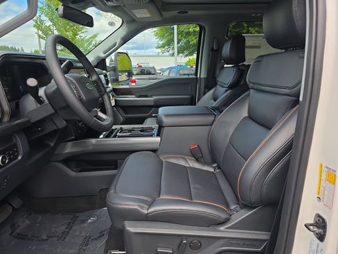 New 2026 Ford F250 Lariat w/ Lariat Ultimate Package AWD/4WD image 13