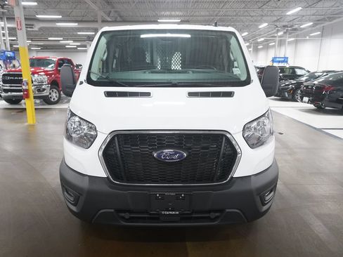 Used 2024 Ford Transit 250 Low Roof AWD w/ Exterior Upgrade Package image 22