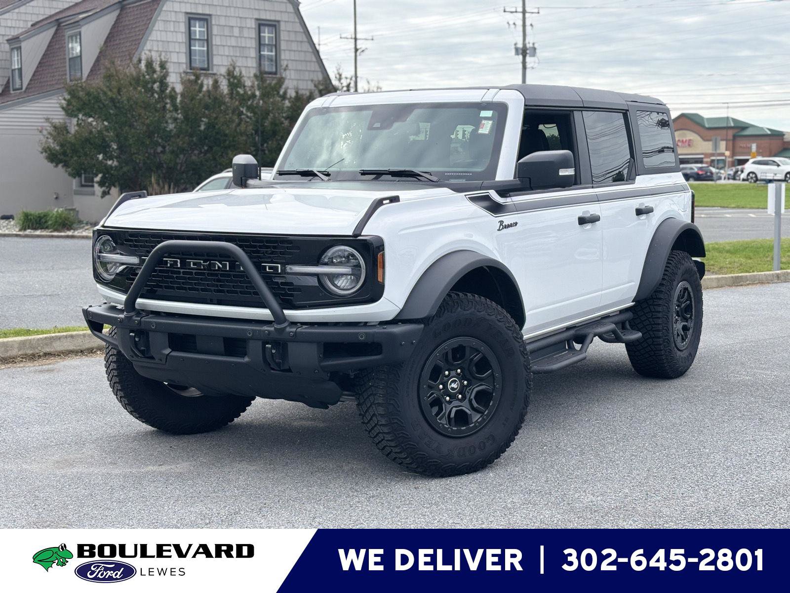 Used 2024 Ford Bronco Wildtrak AWD/4WD image 1