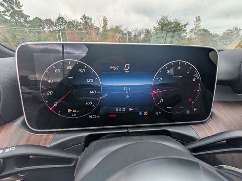 New 2026 Mercedes-Benz C 300 Sedan image 9