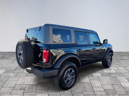 Used 2024 Ford Bronco Big Bend image 7