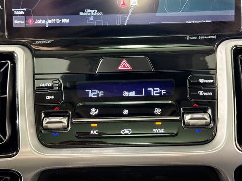Used 2022 Kia Sorento SX FWD image 16