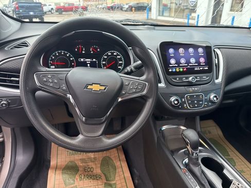 Certified 2024 Chevrolet Malibu LT image 21