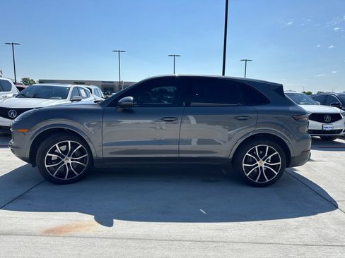 Used 2020 Porsche Cayenne S AWD/4WD image 5