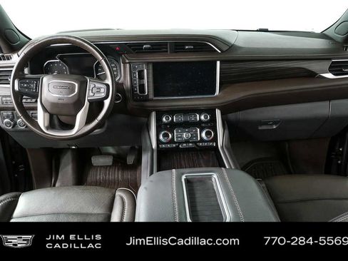 Used 2021 GMC Yukon Denali w/ Denali Ultimate Package image 19