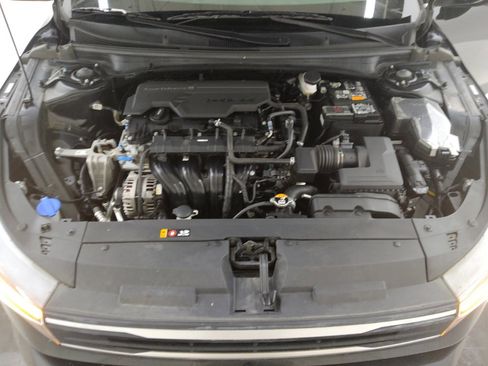 Used 2025 Kia K4 FWD image 30