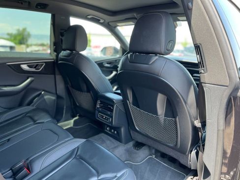 Used 2019 Audi Q8 Premium w/ Convenience Package image 27
