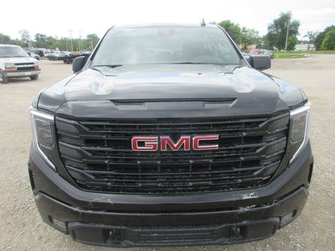 New 2026 GMC Sierra 1500 Elevation AWD/4WD image 11