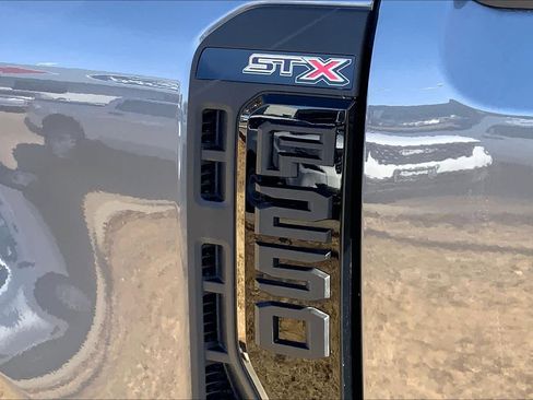 Certified 2025 Ford F250 XL w/ STX Appearance Package image 30