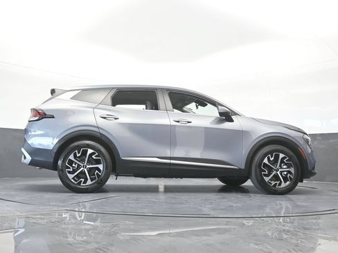 Used 2025 Kia Sportage EX FWD image 61