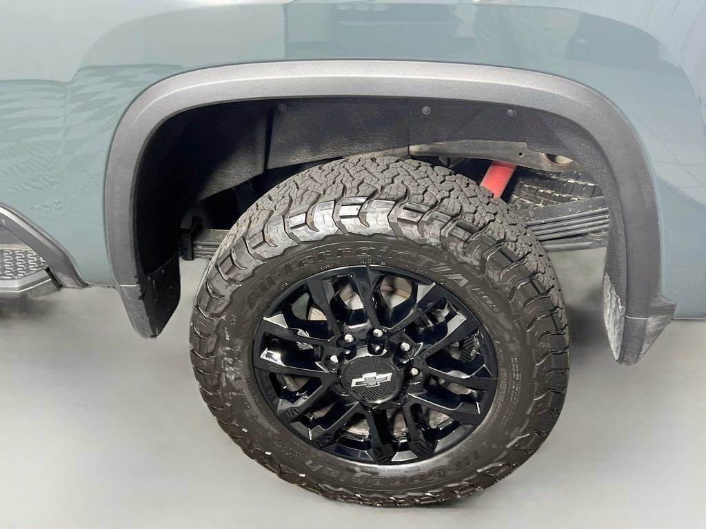 Used 2026 Chevrolet Silverado 2500 LTZ w/ Trail Boss Package AWD/4WD image 32