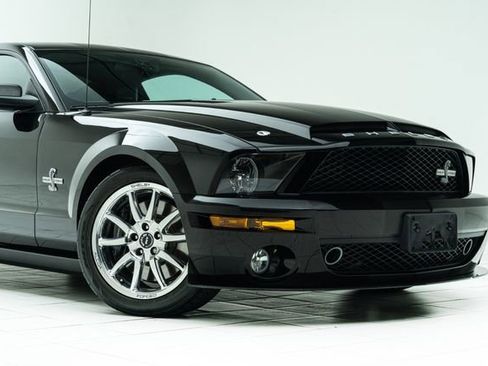 Used 2009 Ford Mustang Shelby GT500 image 4