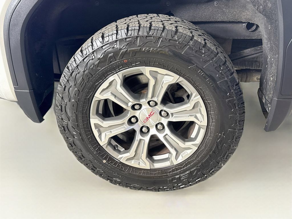 Used 2020 GMC Sierra 1500 SLE w/ SLE Value Package AWD/4WD image 31