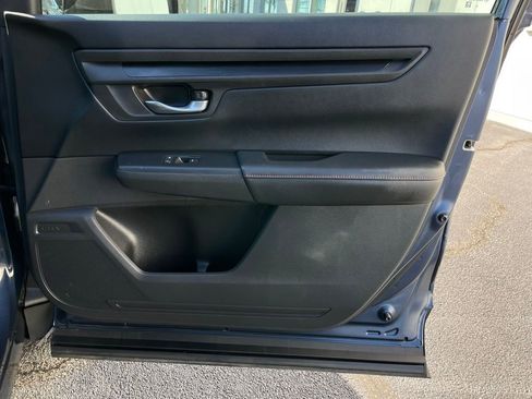 Certified 2025 Honda CR-V Sport image 30