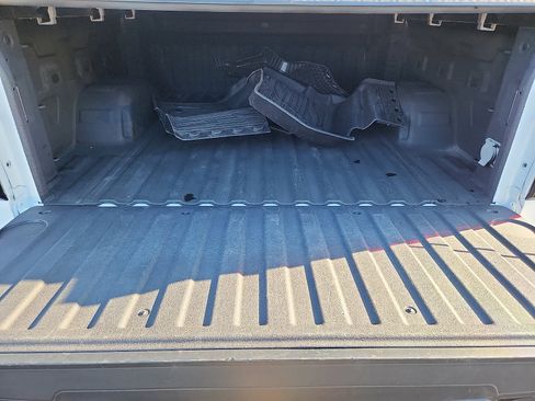 Used 2023 GMC Sierra 1500 Elevation image 29