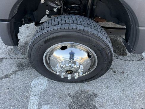 Used 2022 Ford F450 XL w/ Power Equipment Group image 13