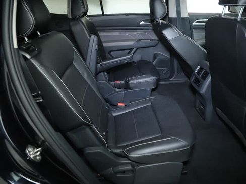 Used 2021 Volkswagen Atlas SE w/ Panoramic Sunroof Package AWD/4WD image 40