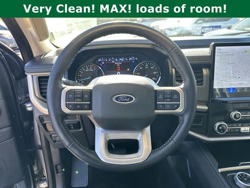 Used 2023 Ford Expedition Max XLT image 27