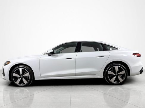 Used 2025 Audi A5 2.0T Premium Plus w/ Premium Plus AWD/4WD image 2