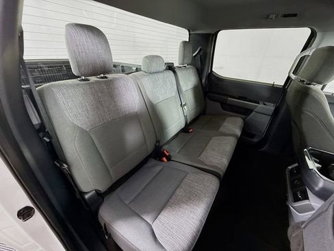 Used 2022 Ford F150 XLT image 25