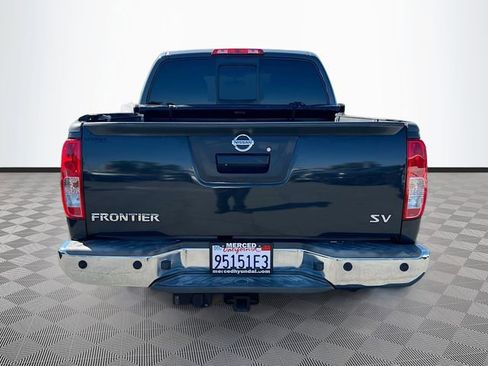 Used 2014 Nissan Frontier SV w/ SV Value Truck Package image 24