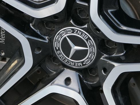 Used 2020 Mercedes-Benz CLA 250 image 11