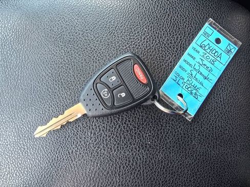 Used 2018 Jeep Wrangler Unlimited Sahara AWD/4WD image 23