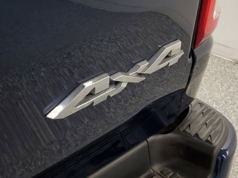 Used 2021 RAM 1500 Big Horn image 23