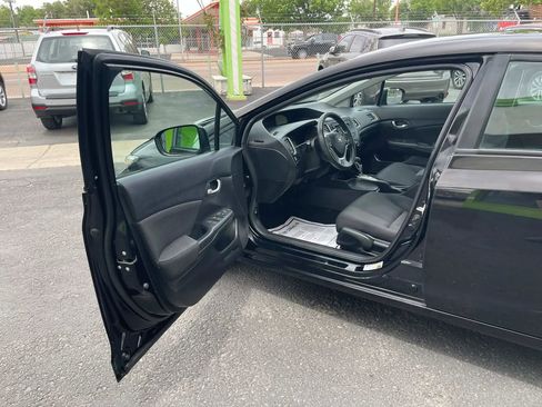 Used 2014 Honda Civic LX image 10