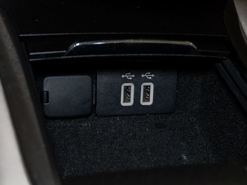 Used 2017 Lincoln MKC Premiere FWD image 21