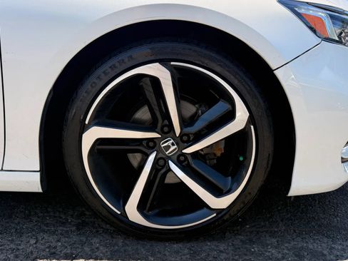 Used 2019 Honda Accord Sport image 29