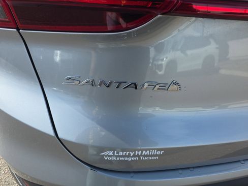 Used 2023 Hyundai Santa Fe SEL image 24