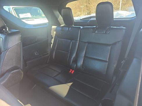 Used 2022 Ford Explorer ST image 18