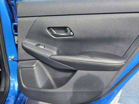 Used 2024 Nissan Sentra SV image 29