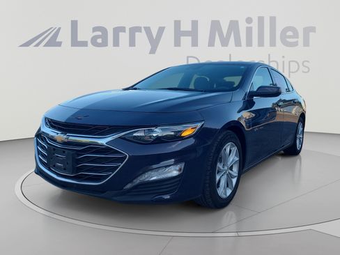 Used 2025 Chevrolet Malibu LT FWD image 1