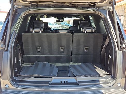 Used 2020 Ford Expedition Limited image 7