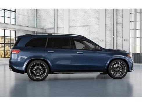 New 2026 Mercedes-Benz GLS 450 4MATIC image 16