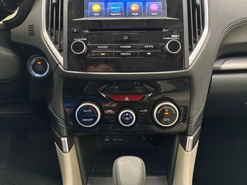 Used 2022 Subaru Forester Premium AWD/4WD image 19